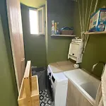 Duplex Alfama, River Views & Hydromassage * Lisboa