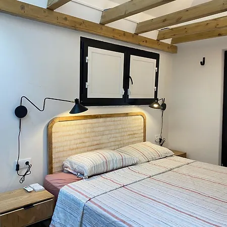 Duplex Alfama, River Views & Hydromassage *